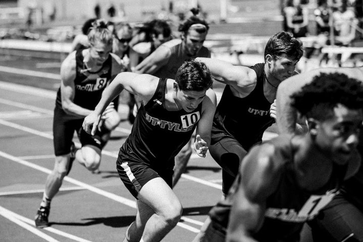 Best Magnesium For Athletes: Supplements and Soaks to Help You Recover Faster